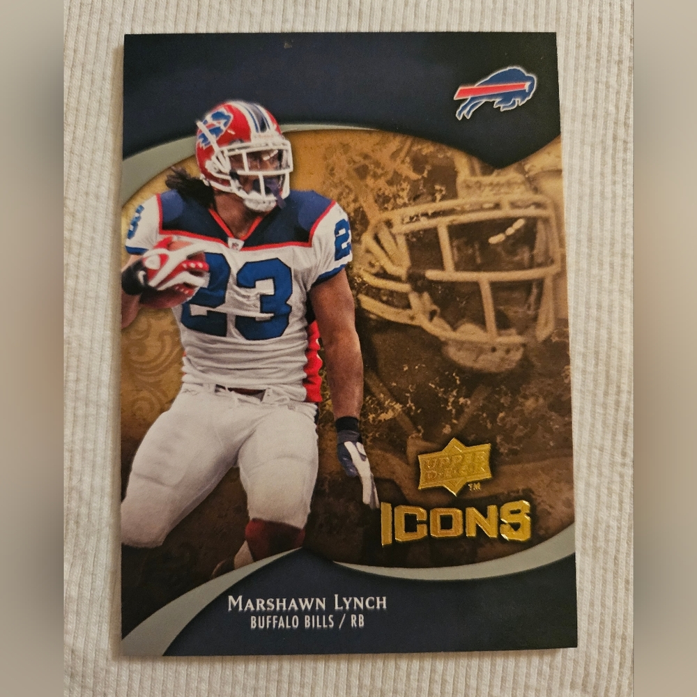 Marshawn Lynch Card collection